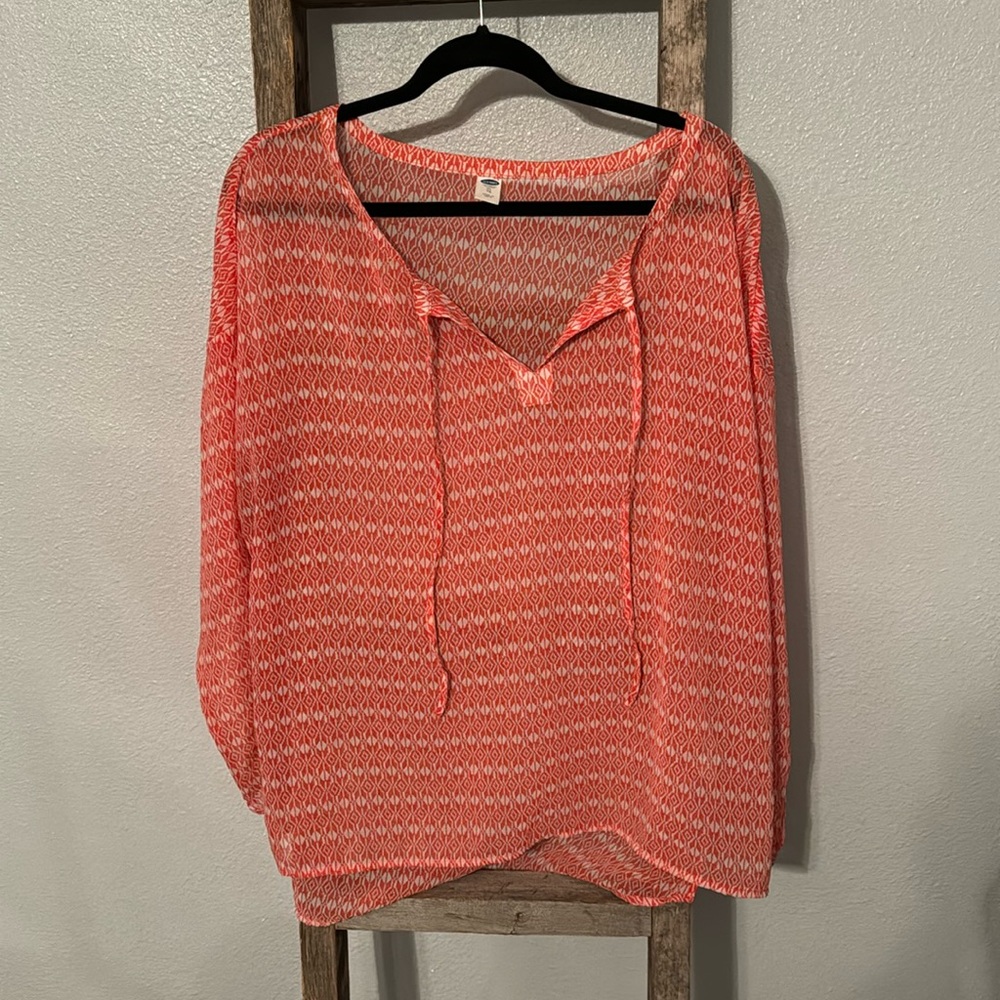 Women’s long sleeve shirt
